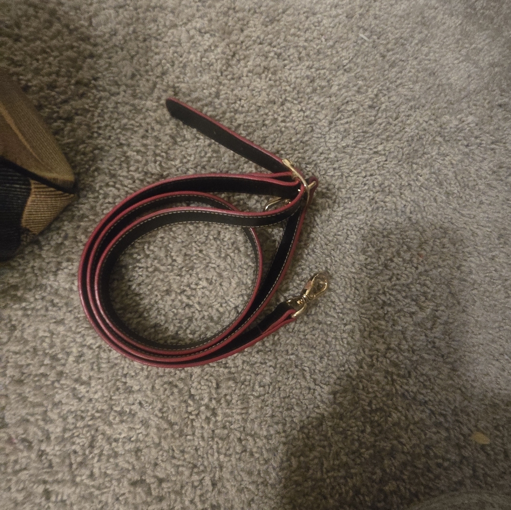 Handbag - Picture 9 of 9